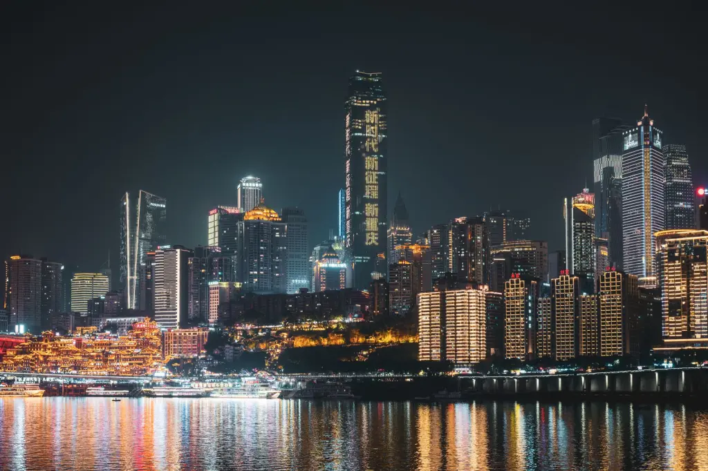 五金工具行业智能制造趋势下，仓储设备如何实现高效管理