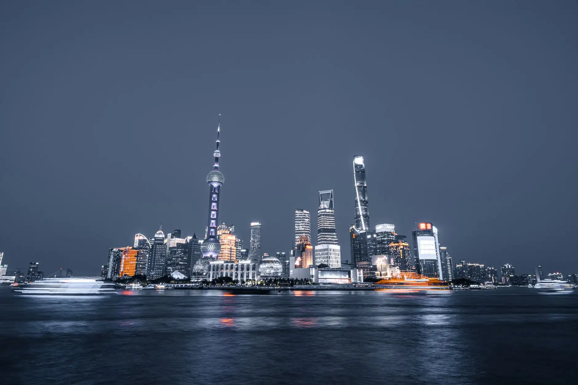 2025年电动工具技术趋势：无刷电机与智能控制系统在工业场景的应用